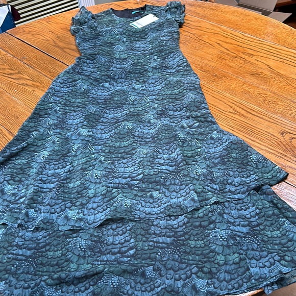 Scotch and Soda Midi Flounce Dress, green feathers print. Size 34 (US 4). - Picture 1 of 16